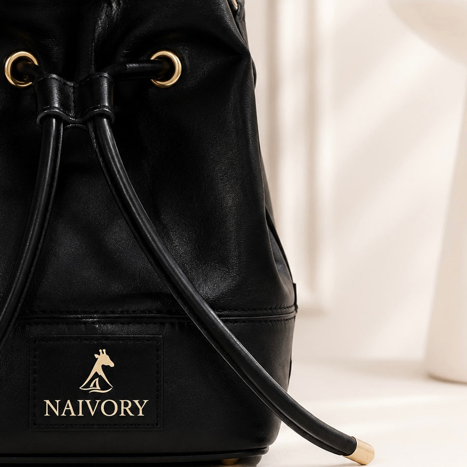 The Nile Bucket Handbag Black